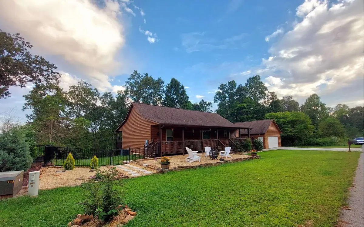 366 Crestwood View, Blairsville, GA 30512 - #1