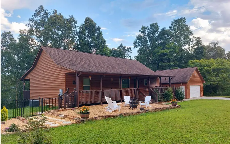 366 Crestwood View, Blairsville, GA 30512 - #2