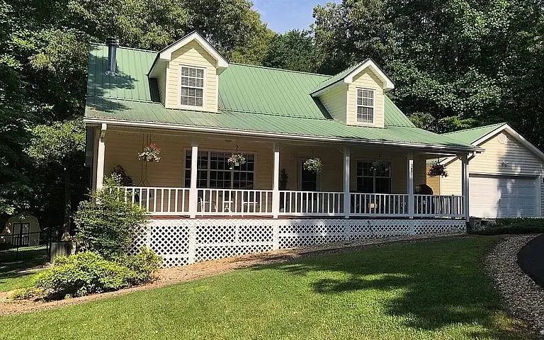 6931 Woodlake Circle, Young Harris, GA 30582 - Image #1