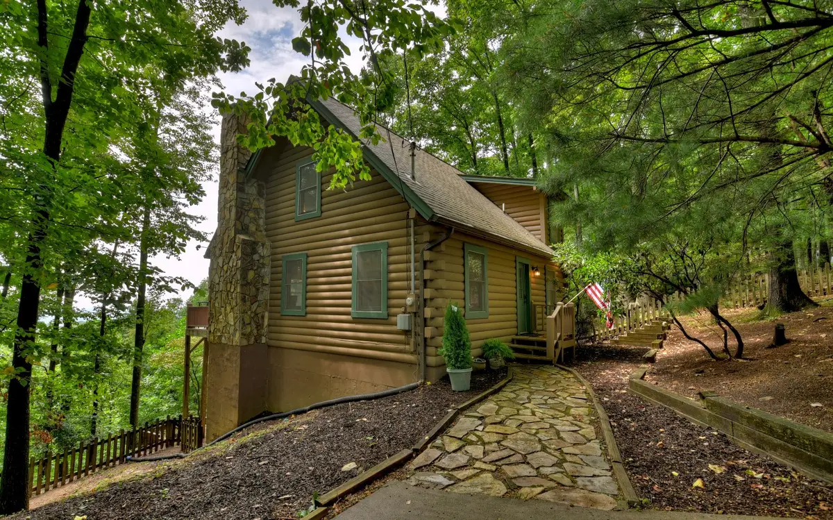 424 Walnut Ridge, Ellijay, GA 30540 - Image #1