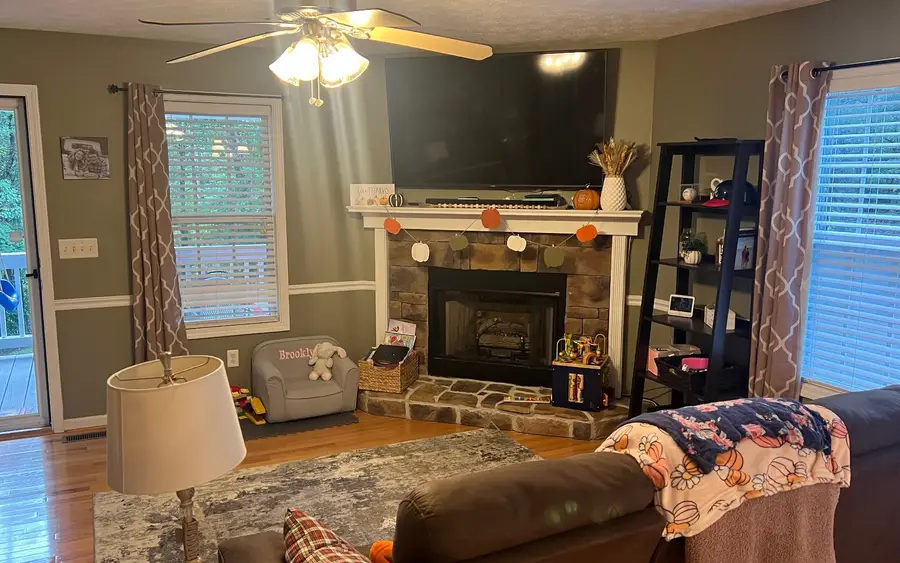 58 Sunset Dr, Ellijay, GA 30536 - #2