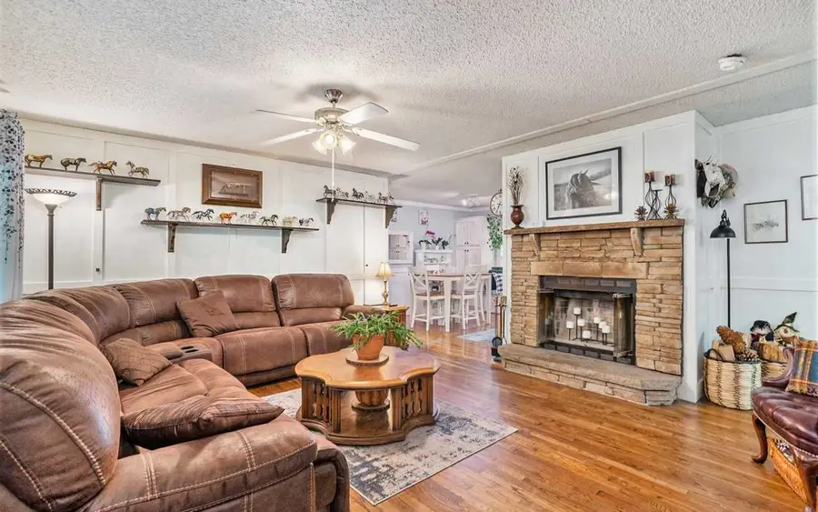 400 Tickanetley Rd, Ellijay, GA 30536 - #3