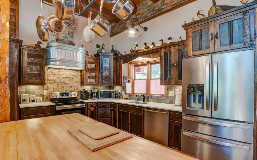 212 Laurel Circle, Blue Ridge, GA 30513 - #3