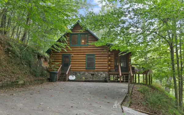 534 Cherokee Trail, Ellijay, GA 30540