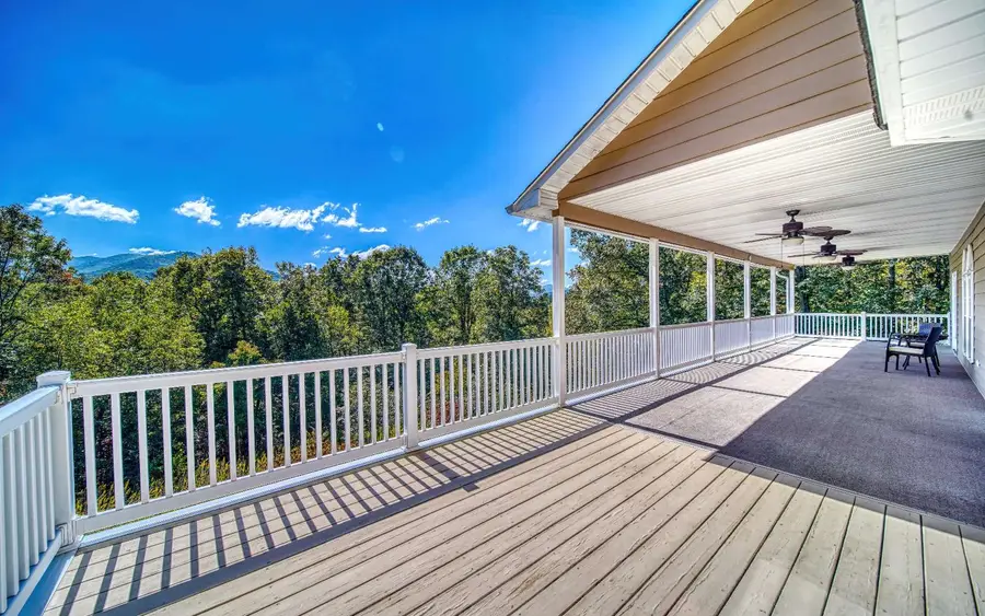 2984 Bear Lane, Hiawassee, GA 30546 - Image #2