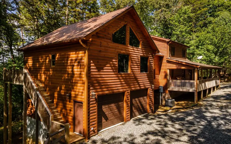 1609 Sunrock Mountain Dr, Blue Ridge, GA 30513 - #3