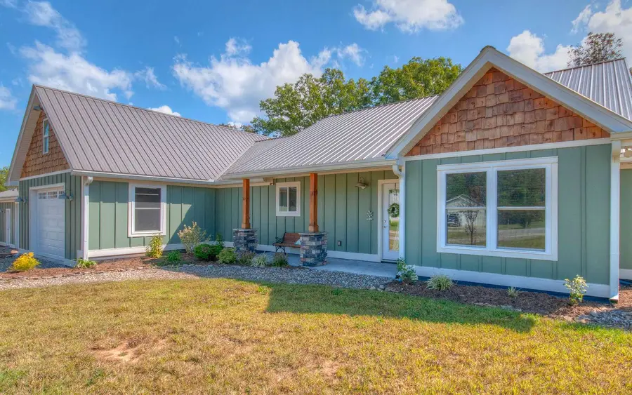 90 Hanley Drive, Blairsville, GA 30512 - Image #2