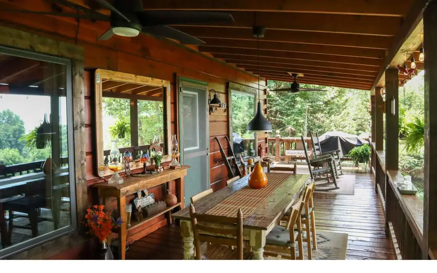 425 Arrowhead Drive, Mineral Bluff, GA 30559 - Image #3