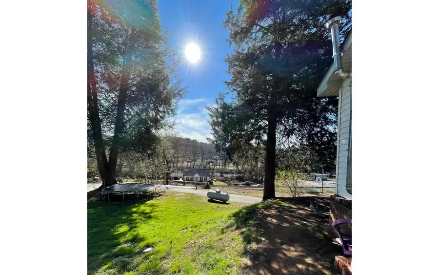 17 N Ryder St, McCaysville, GA 30555 - Image #3