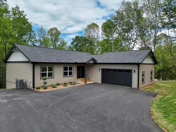 137 Oxford Trail, Blairsville, GA 30512