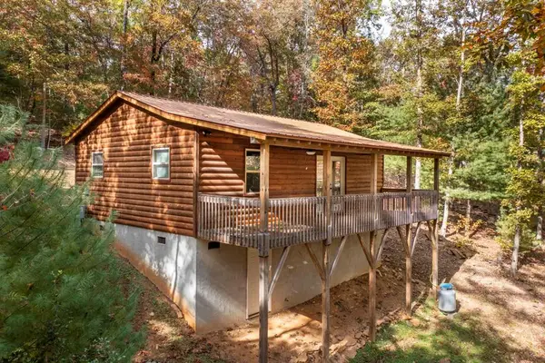 100 Fern Cove Lane, Murphy, NC 28906