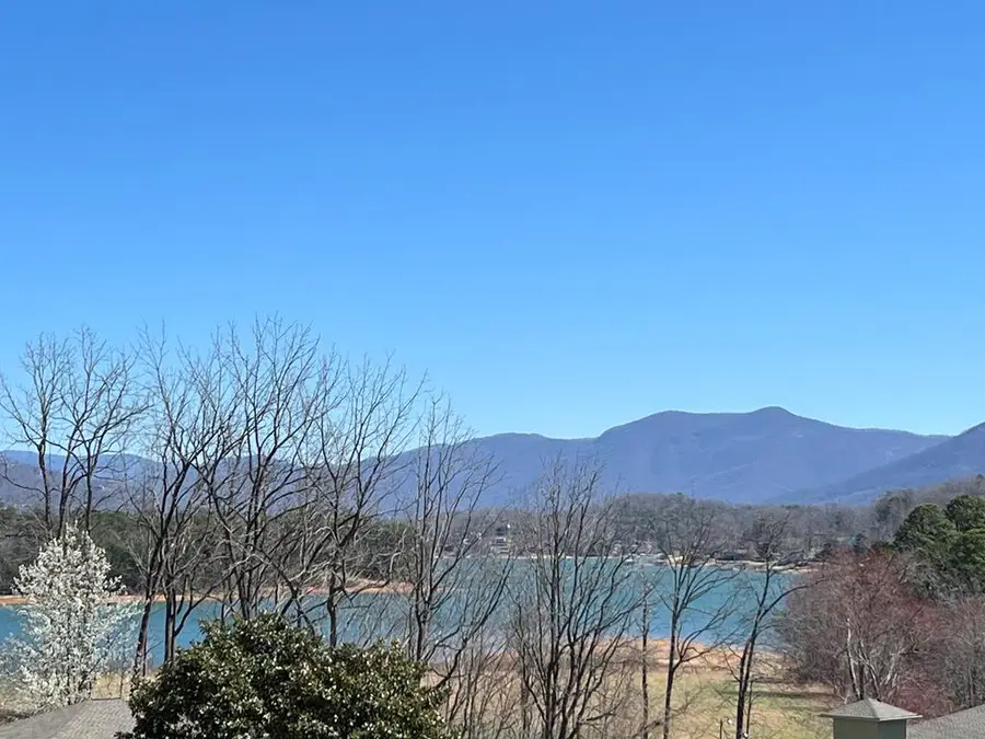 1725 Watercrest Way D, Young Harris, GA 30582 - Image #2