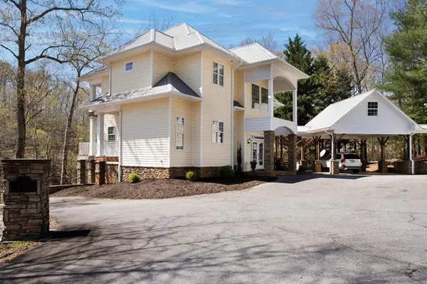 30 Berrong Drive, Hayesville, NC 28904