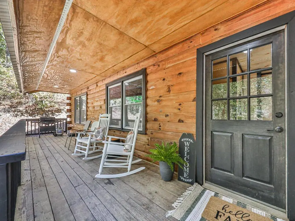 1166 Hodgins Lane, White, GA 30184 - Image #1