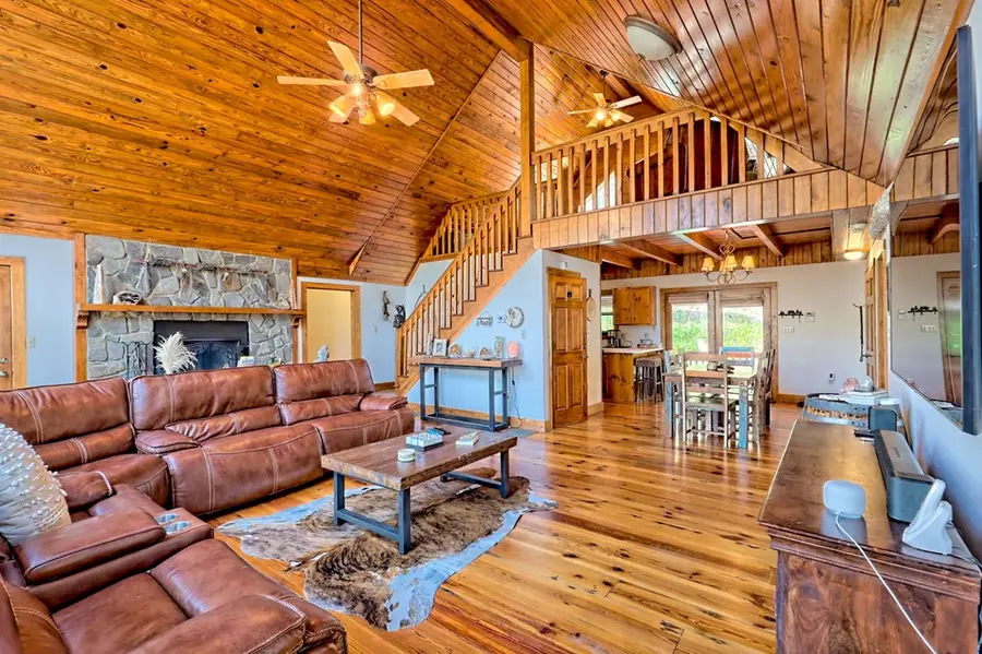 575 Carolina Springs Lane, Franklin, NC 28734 - Image #3