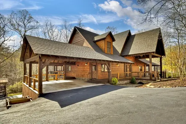 115 Coldwater Creek Drive, Mineral Bluff, GA 30559