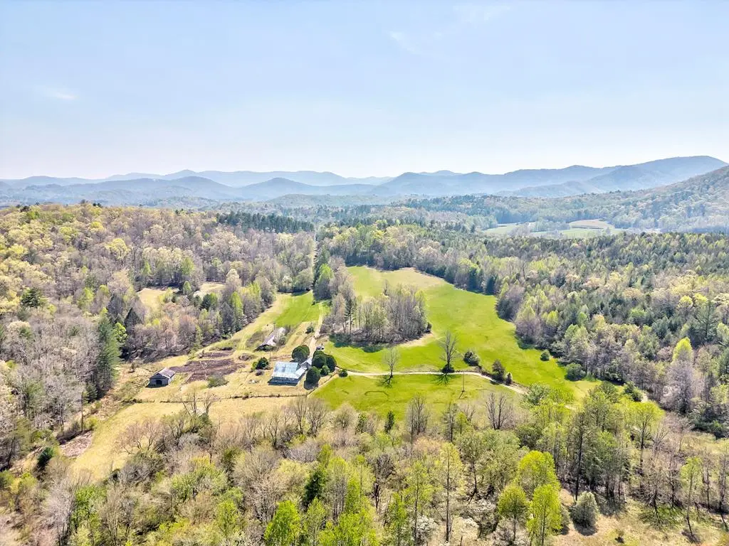 365 Waters Road, McCaysville, GA 30555 - Image #1