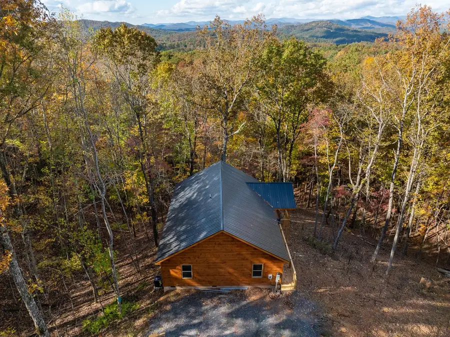 312 Mountain Drive, Murphy, NC 28906 - Image #2