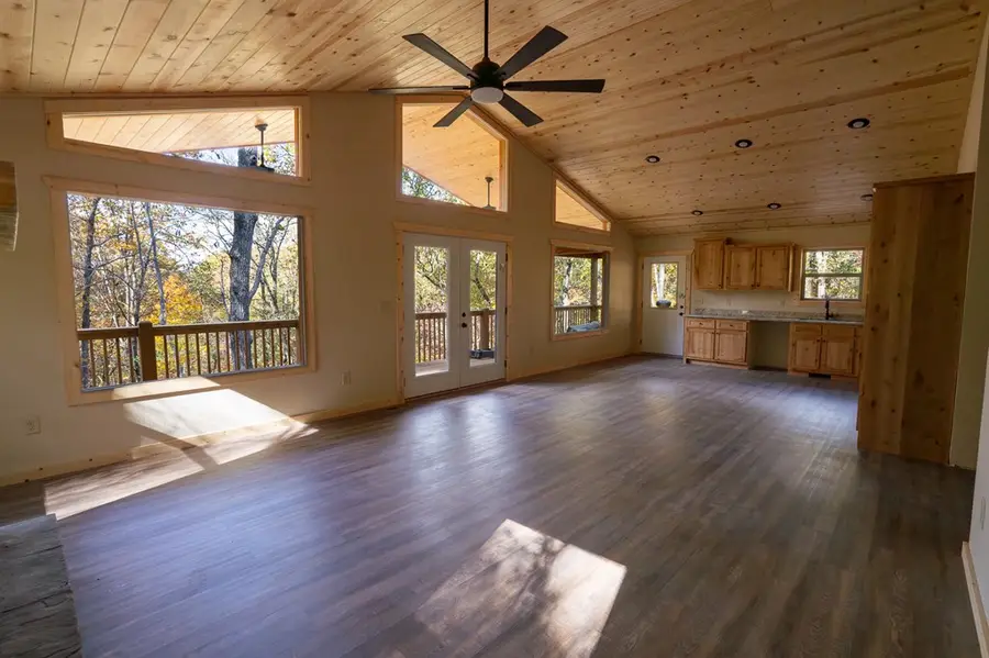 312 Mountain Drive, Murphy, NC 28906 - Image #3