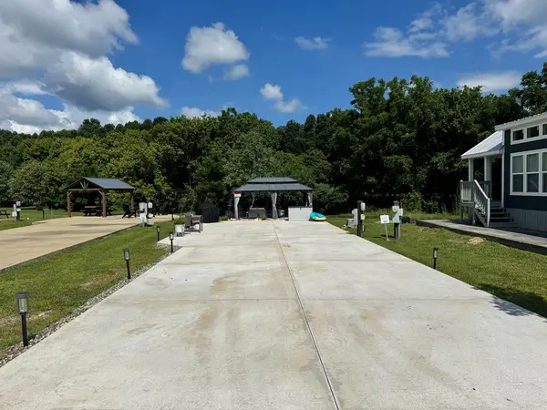 121 Mountain Meadows Drive, Morganton, GA 30560