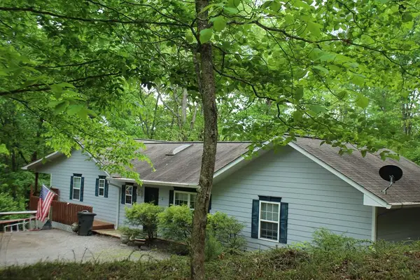 6961 Woodlake Circle, Young Harris, GA 30582