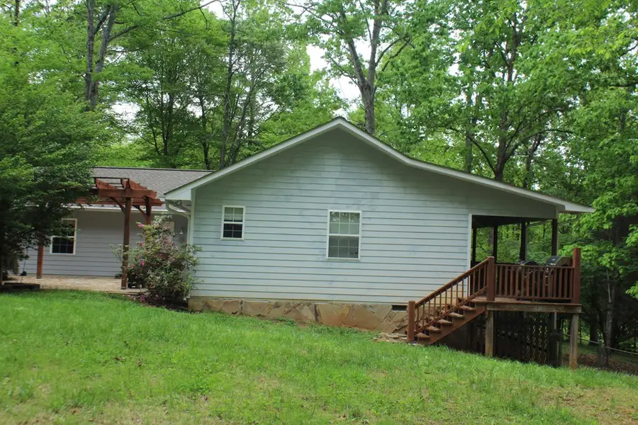 6961 Woodlake Circle, Young Harris, GA 30582 - Image #3