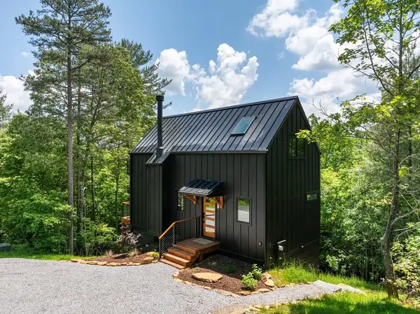 203 Brannon Ridge Road, Young Harris, GA 30582