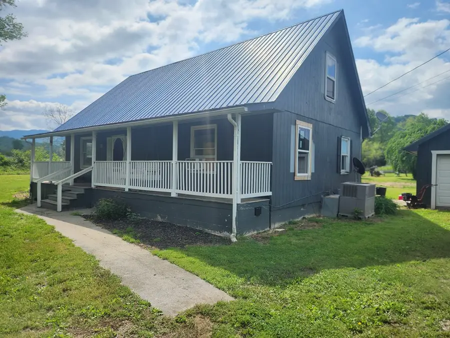 27 Russell Farm Road, Andrews, NC 28901 - Image #3