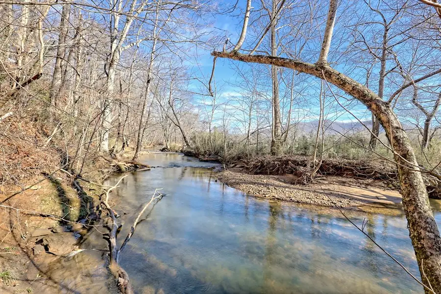 5827 Brasstown Creek Est, Young Harris, GA 30582 - #2