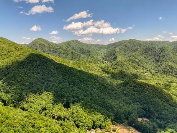 779 Grindstone Road, Murphy, NC 28906