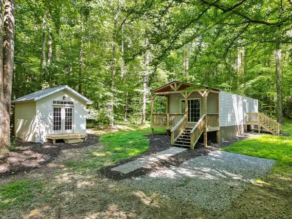 414 Twin Mountain Lake Circle, Talking Rock, GA 30175