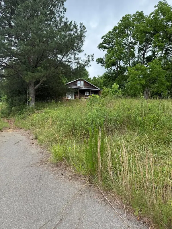 3282 Qualla Road, Hayesville, NC 28904