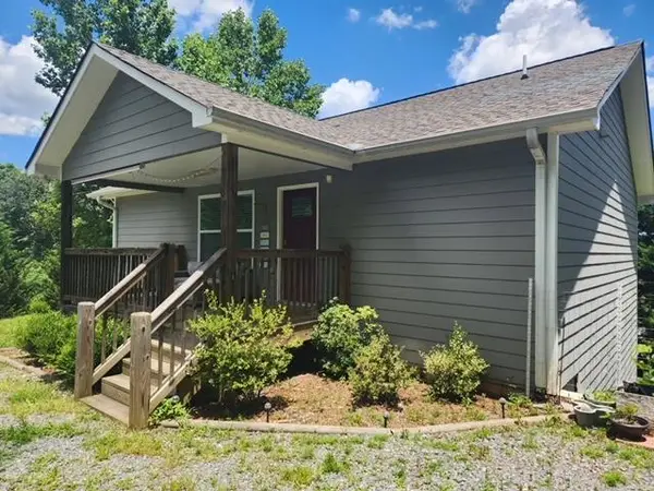 69 Sequoia Lane, Blue Ridge, GA 30513