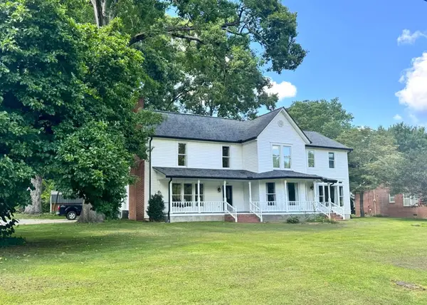 1007 Valley River Avenue, Murphy, NC 28906