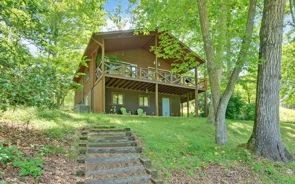 510 Mountain Top Road, Marble, NC 28905