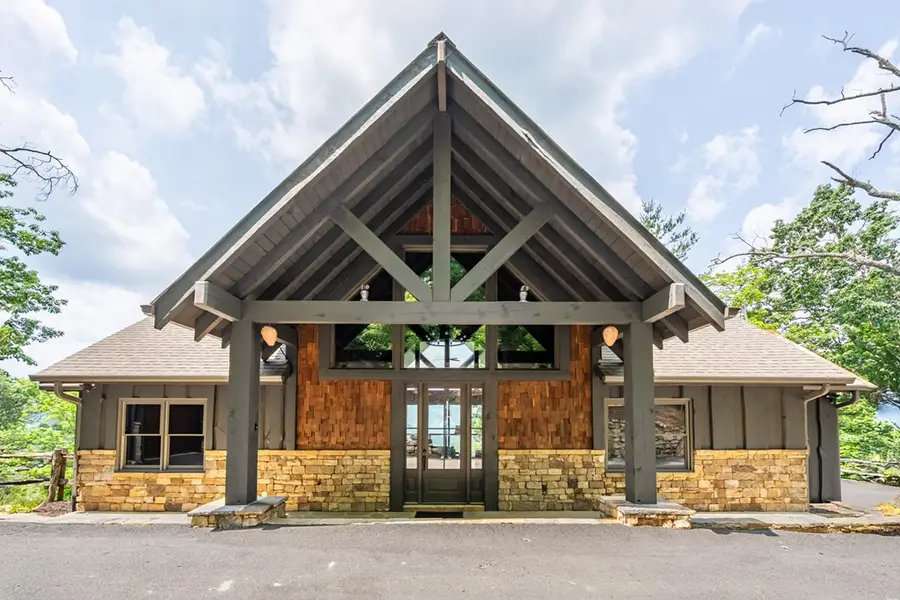 670 Brittney Drive, Blue Ridge, GA 30513 - Image #2