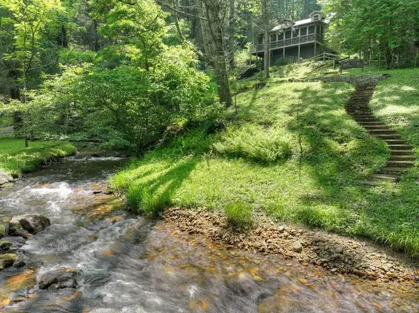 106 Butler Creek Road, Blue Ridge, GA 30513