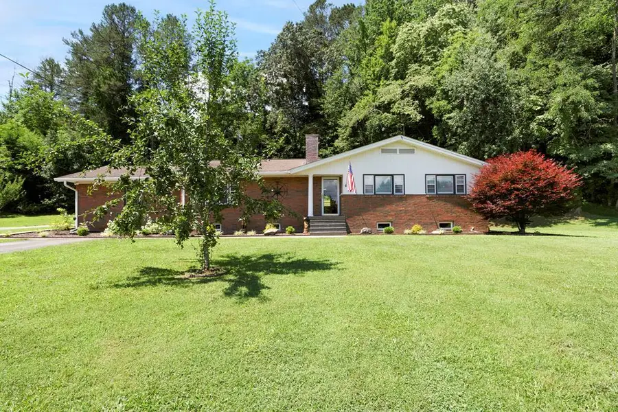 1654 Myers Chapel Road, Hayesville, NC 28904 - Image #2