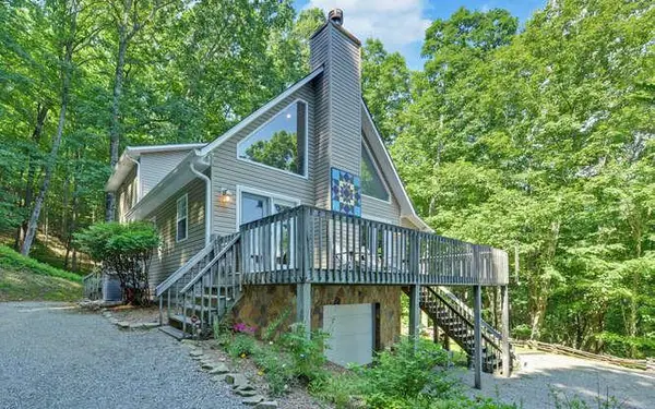 862 Stennes Gap Road, Blairsville, GA 30512