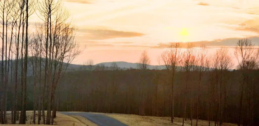 1084 Highgrove Drive, Talking Rock, GA 30175 - #1