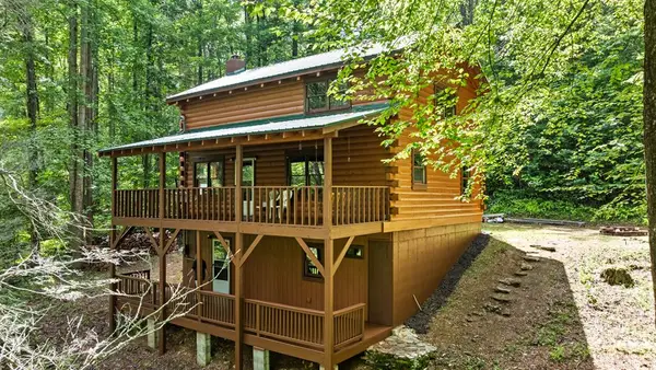 1527 Parker Road, Suches, GA 30572