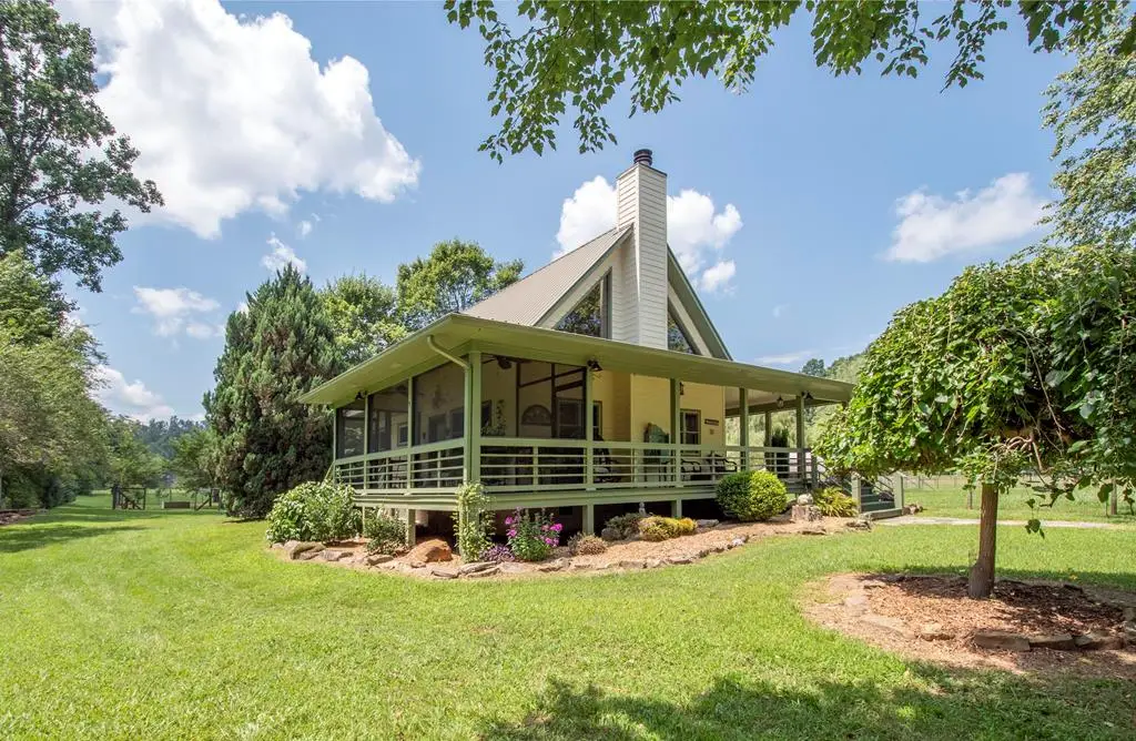 41 Pine Trail, Warne, NC 28909 - Image #1