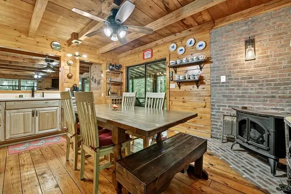 1431 Cashes Valley Lane, Cherry Log, GA 30522