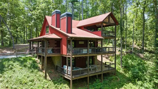 127 Twin Creeks, Blue Ridge, GA 30513