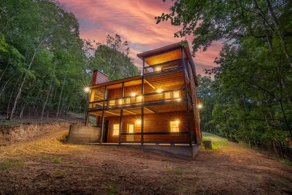 74 Windy Valley Trail, Blue Ridge, GA 30513