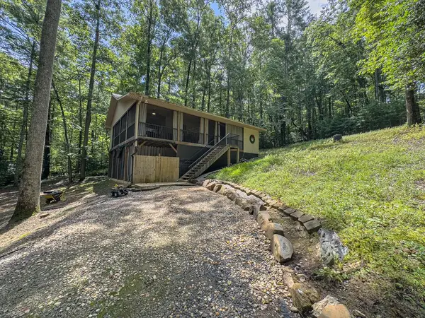 89 Box Turtle Lane, Murphy, NC 28906