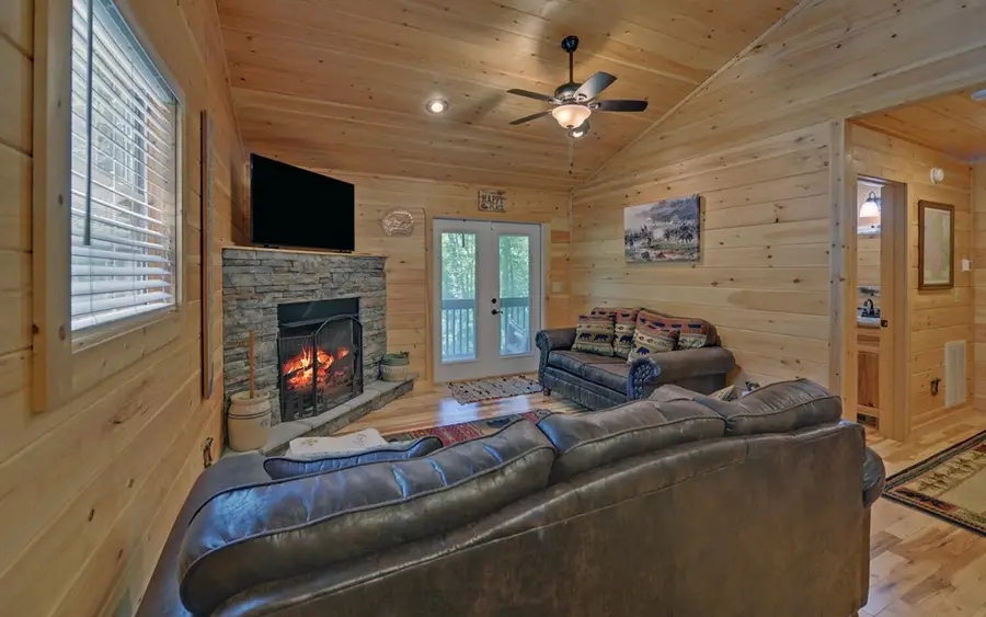 365 Tsalagi Trail, Murphy, NC 28906 - Image #3