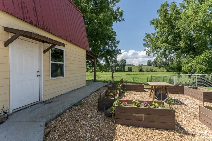 242 Deer Way, Marble, NC 28905 - Image #2