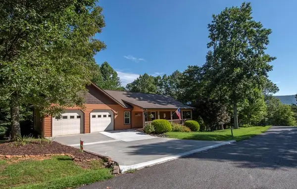 82 Rileigh Ridge Road, Blairsville, GA 30512