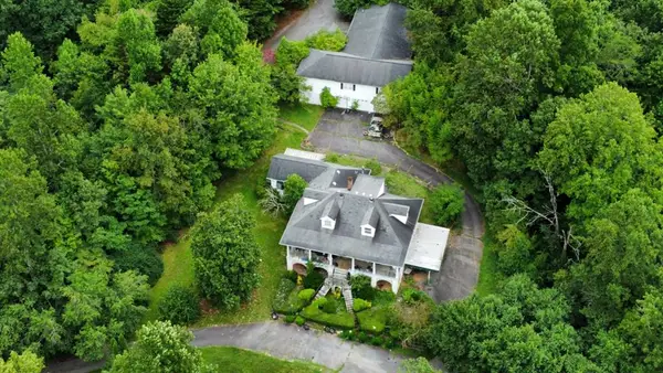 16 Misty Mountain Lane, Blairsville, GA 30512